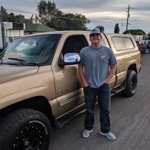 Meet your Posher, Jaron